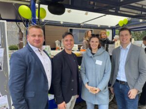 Schulqualitätsmanager Bernd Hochwarter und Daniel Baumann mit Fachbereichsleitung Mario Zagler und Projektleitung Elisabeth Smudla